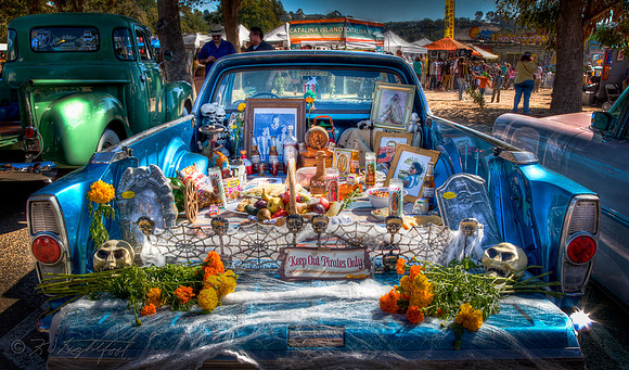 Car Shrine MSLR Dia de los Muertos 2011 0200